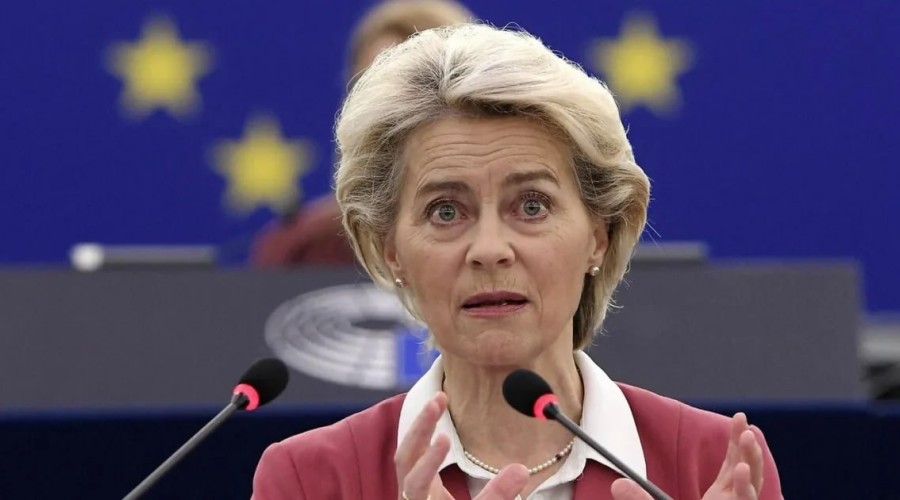 Европарламент обсудит вотум недоверия председателю Еврокомиссии фон дер Ляйен