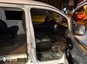 В Одессе пьяный полицейский с карабином напал на микроавтобус ТЦК