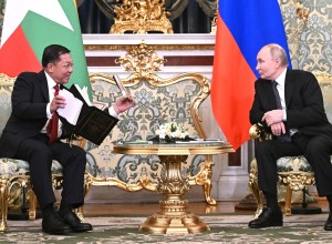Переговоры Путина и премьер-министра Мьянмы в Кремле