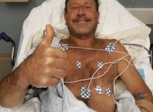 В США горбатый кит случайно проглотил дайвера и выплюнул его живым