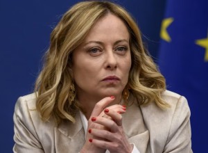 Италия отказалась участвовать в возможной военной миссии на Украине