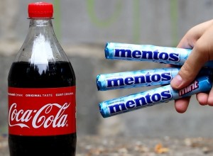 В Петербурге зумер повторил челлендж с колой и ментосом — разрыв желудка