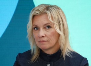 Захарова: ЕС превращается в «фашиствующее чудовище» из-за запрета туризма в России