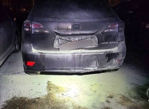 В столице очевидцы спасли горящий «Лексус» на улице Ларионова