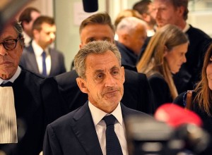 Саркози признался, что не ожидал реального тюремного срока и намерен бороться за свою честность