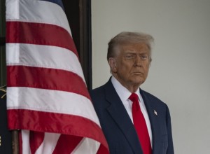 Трамп объявил о скорой встрече с Путиным — переговоры готовят Лавров и Рубио