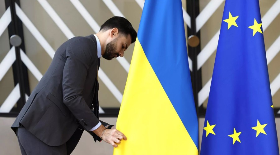 ЕС приостановил военную помощь Украине на 20 млрд евро – Politico