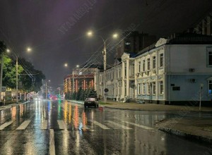 В Тирасполе сбили девушку на пешеходном переходе: пострадавшая в больнице
