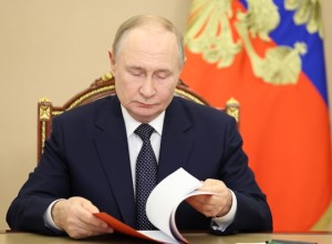 Путин провёл совещание с членами Совета Безопасности по вопросам информационной безопасности