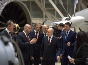 Путин посетил Самарскую область и завод «ОДК-Кузнецов»