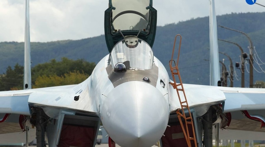 ВКС России получили новую партию истребителей Су-35С для выполнения боевых задач