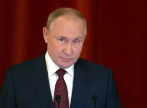 Путин на коллегии МВД: паспортизация Донбасса завершена, преступность среди подростков снизилась