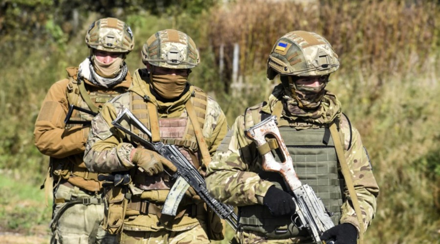 Подоляка: Зеленский готовит Украину к возможной военной операции в Приднестровье