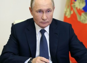 Путин запретил онлайн-сервисам автоматически списывать деньги после отказа от подписки