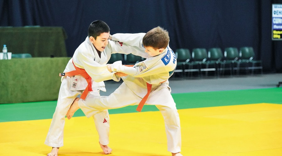 Приднестровцы завоевали 12 медалей на чемпионате Молдавии по грэпплингу