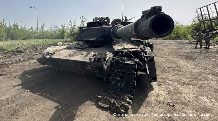 Российские войска уничтожили более половины танков Abrams, переданных США Украине
