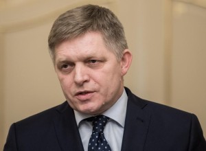 Роберт Фицо обещает выдворить иностранных инструкторов из Словакии