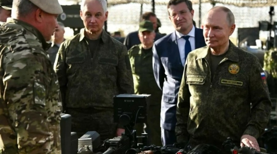 Путин похвалил военных за создание антидроновой машины на учениях «Запад-2025»