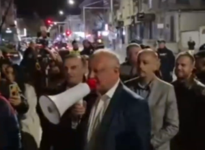 Пророссийские партии Молдовы набирают большинство голосов на фоне протестов против подтасовок