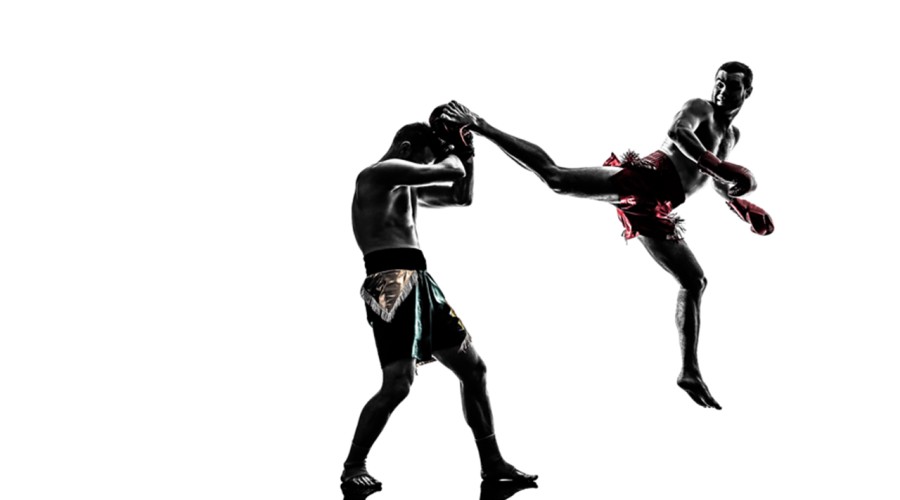 Кикбоксёр из Уфы нокаутировал дебошира и стал звездой мемов в США