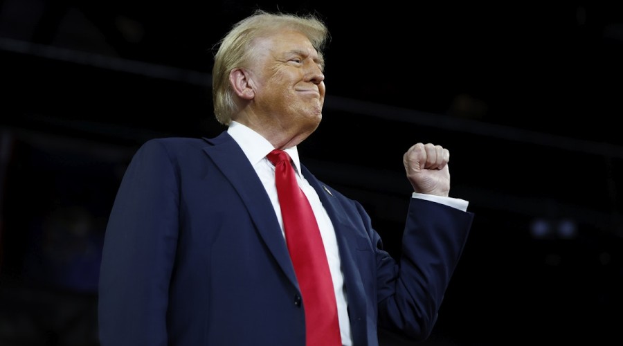 Трамп поддержал предложение Путина о продлении ограничений ДСНВ