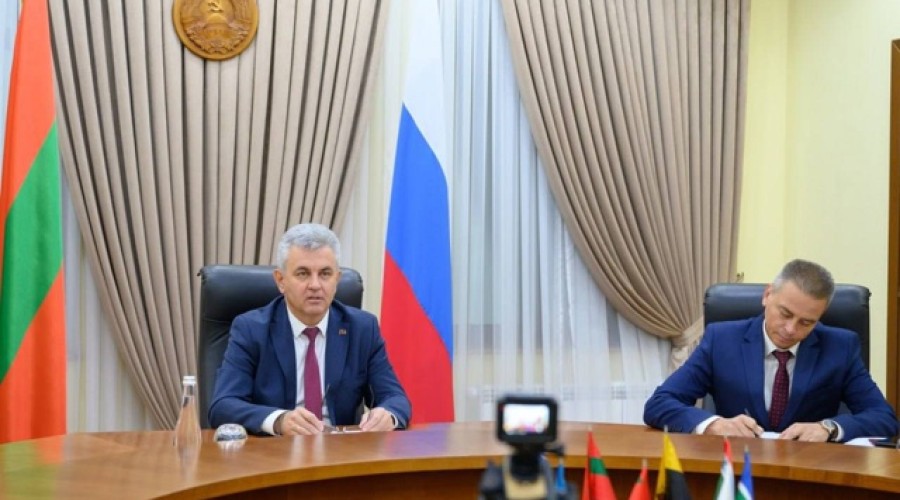 Красносельский обсудил дела на местах и ФКВ-2025