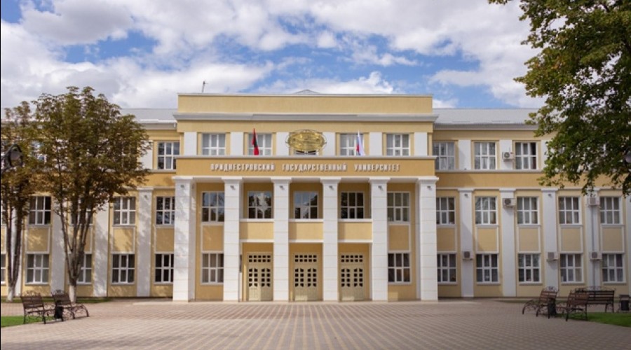 Приднестровский госуниверситет: почти 9 тысяч студентов и современные образовательные возможности