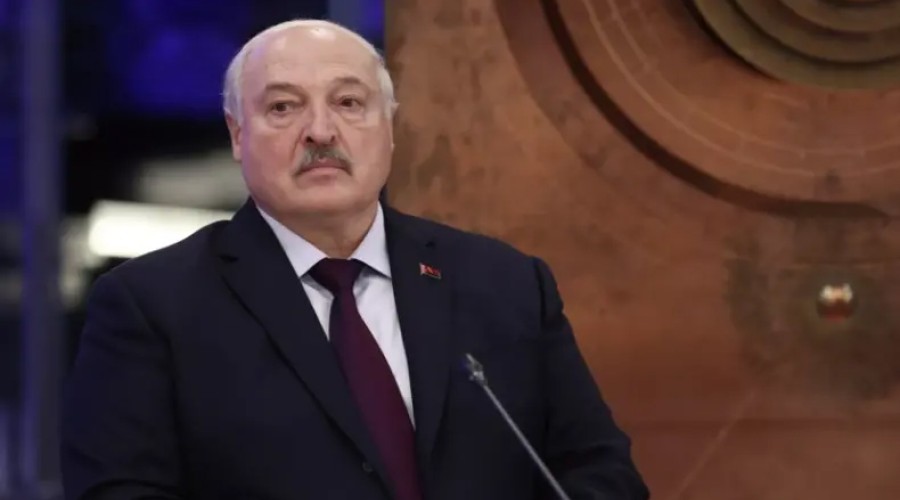 Лукашенко: если не остановить войну сейчас, Украина исчезнет как государство