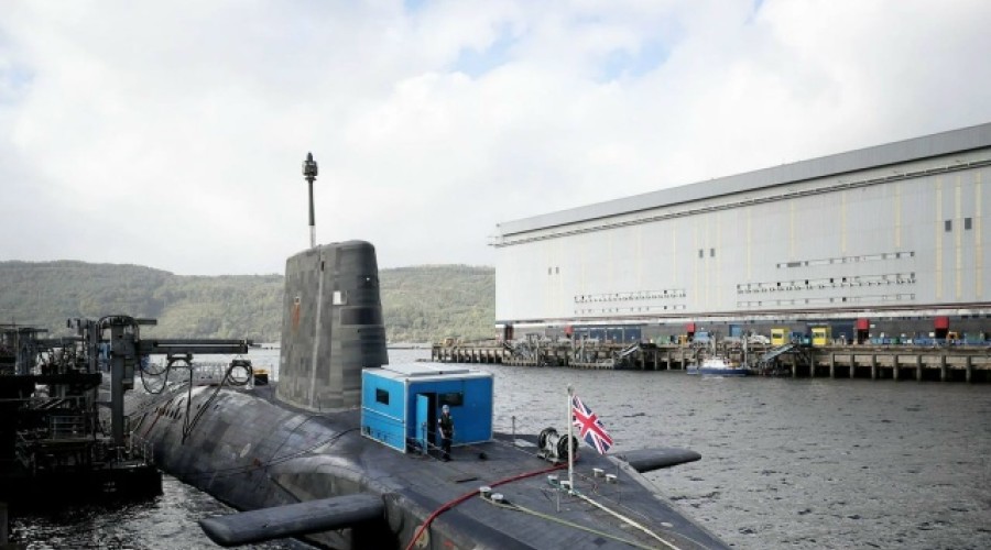 Британские военные предложили разместить ядерное оружие в Германии