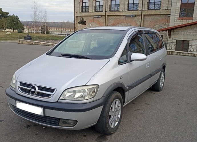 Opel Zafira A 2005 бензин-газ, 7 мест – продажа