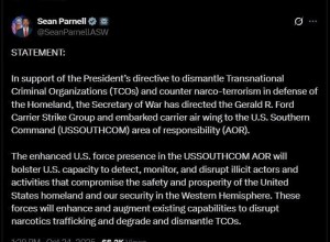 США перебросили авианосец USS Gerald R. Ford в зону Южного командования