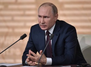 Путин наложил вето на закон о списании долгов без согласия граждан
