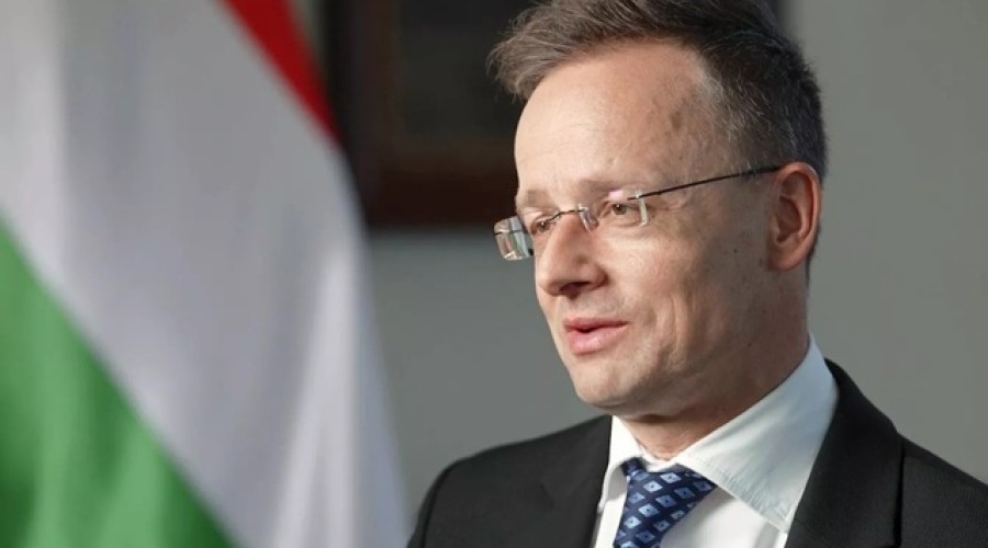 Сийярто: мир в Европе возможен только через договор России и США