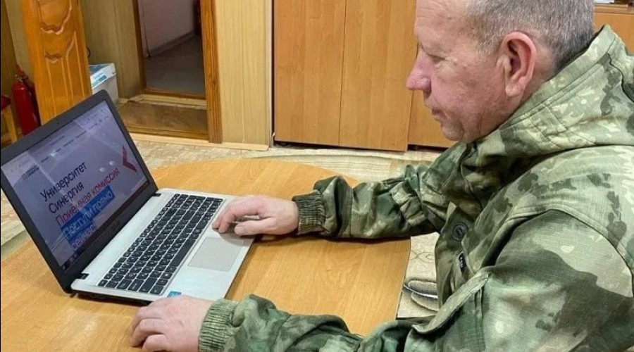 Госдума одобрила бесплатное переобучение для участников СВО