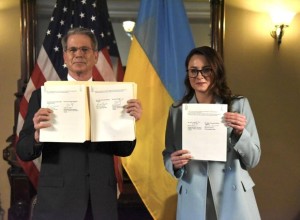 Американский министр финансов ограничил время украинского министра для принятия условий сделки