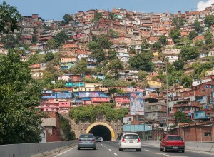 США усилили военное присутствие у берегов Венесуэлы — Каракас ответил