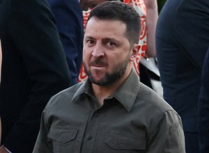 Зеленский обвинил Запад в бездействии после ударов по Украине: «Россия смеётся над миром»