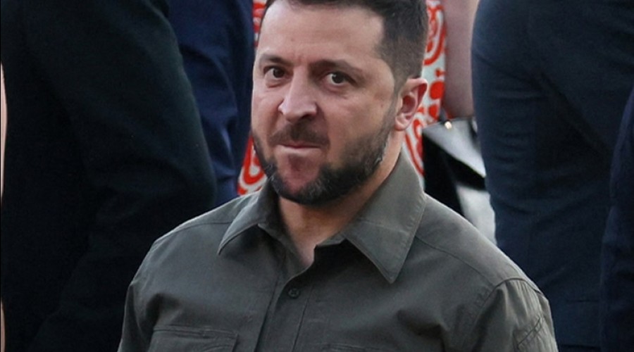 Зеленский обвинил Запад в бездействии после ударов по Украине: «Россия смеётся над миром»