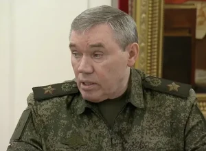 Герасимов: ВС РФ завершают разгром ВСУ в Купянске