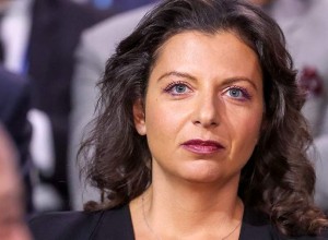 Симоньян предложила подождать: кто уступит после заявления Путина