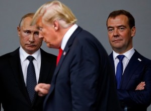 Путин и Медведев о Трампе: отмена встречи и новые санкции