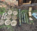 Росгвардия в Запорожской области обнаружила тайник с оружием НАТО и боеприпасами