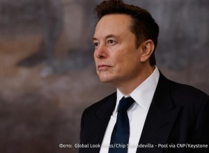 Маск: отключение Starlink может привести к падению украинского фронта, предложено введение санкций против олигархов для мира на Украине
