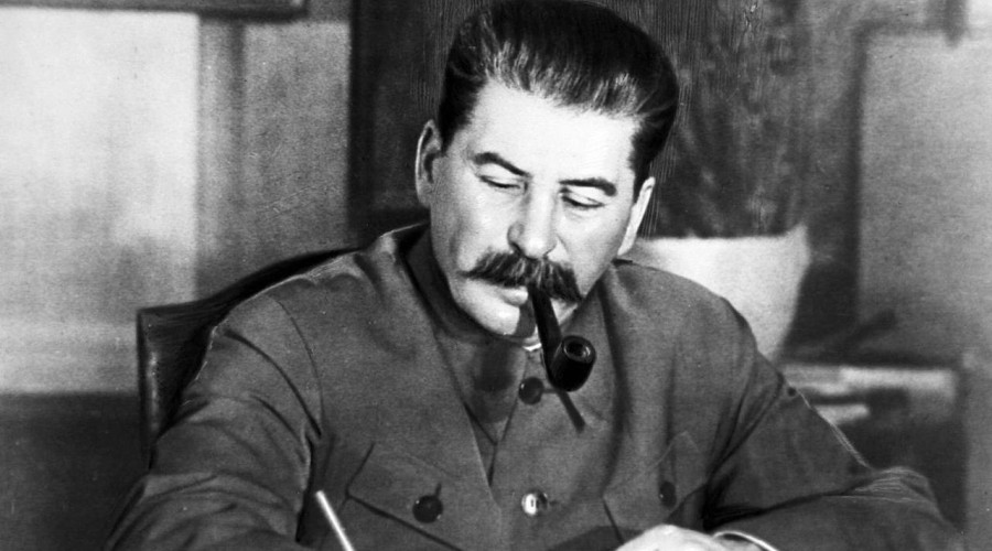 Сталин и церковь: возрождение веры в годы войны