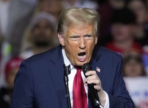 Трамп пообещал защиту Польши и Прибалтики от России в случае эскалации