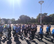 Массовый забег в Тирасполе собрал 200 участников в честь Дня физкультурника и популяризации спорта