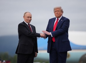 FT: США отменили встречу Путина и Трампа из-за меморандума России