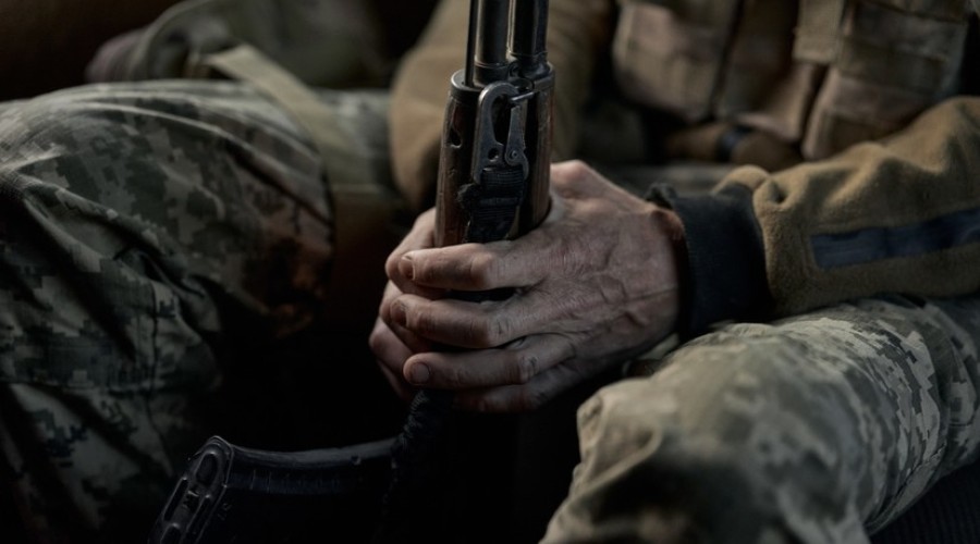 Медведчук призвал окружённых бойцов ВСУ сложить оружие и сохранить жизни