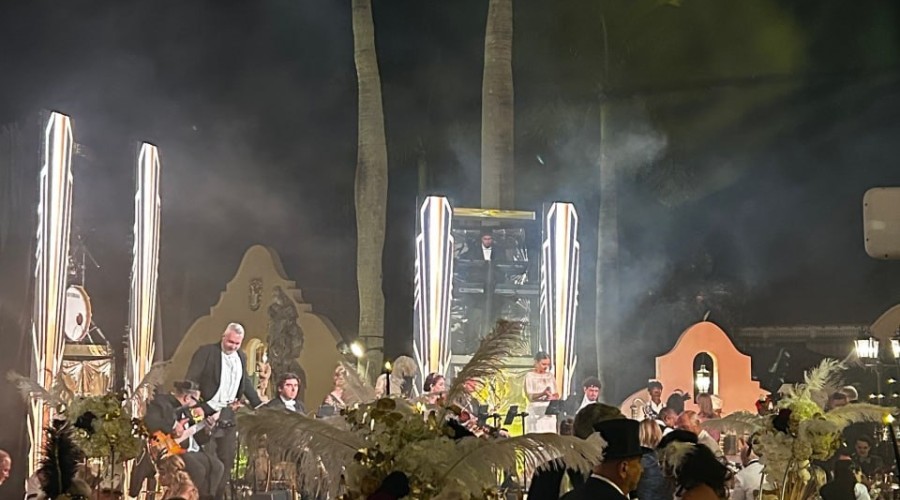 Трамп устроил вечеринку в Мар-а-Лаго в стиле «Великого Гэтсби» на Хэллоуин