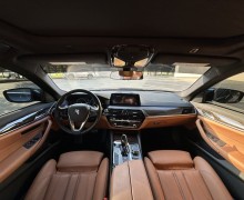 BMW 530e G30 2018 плагин-гибрид – идеальное состояние